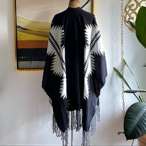Pendleton Spider Rock Fringe Shawl / Cape - Picture 4 of 8